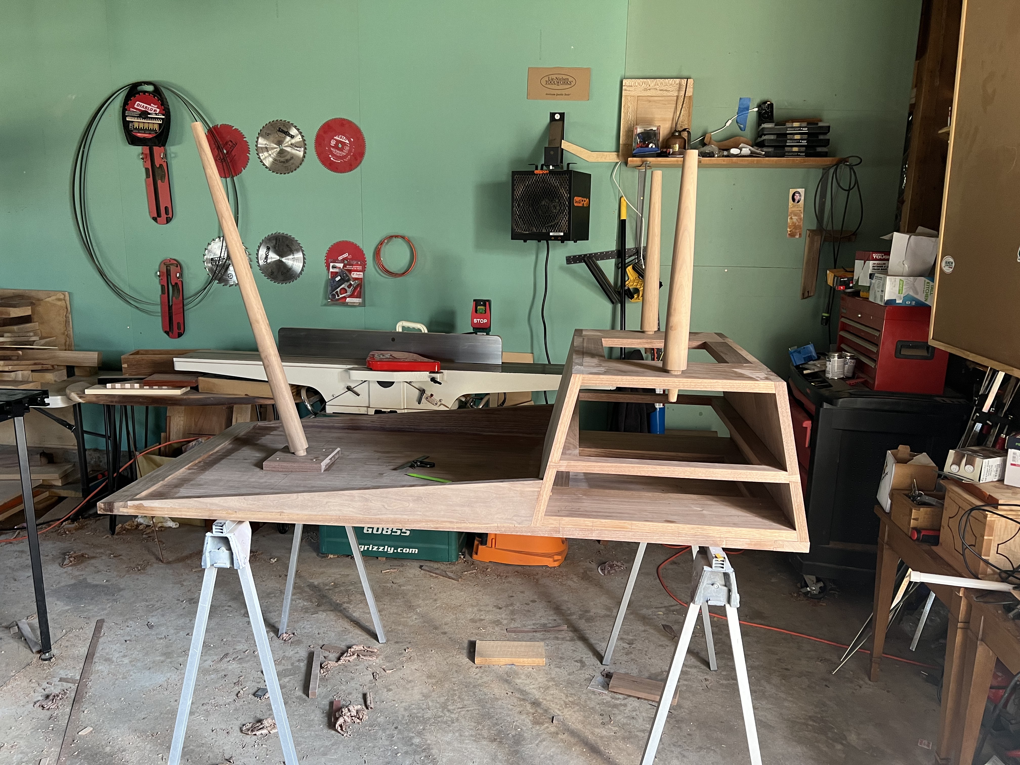 Legs dry fit in case